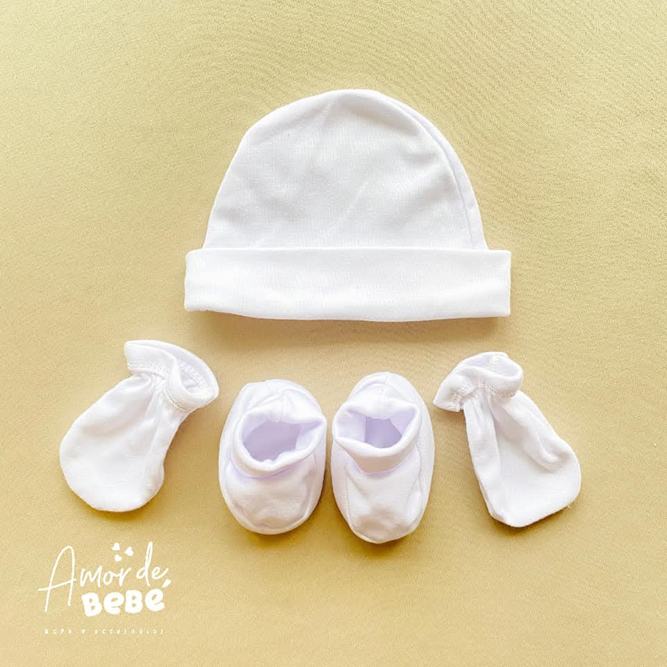 Set gorro medias y manoplas algodón