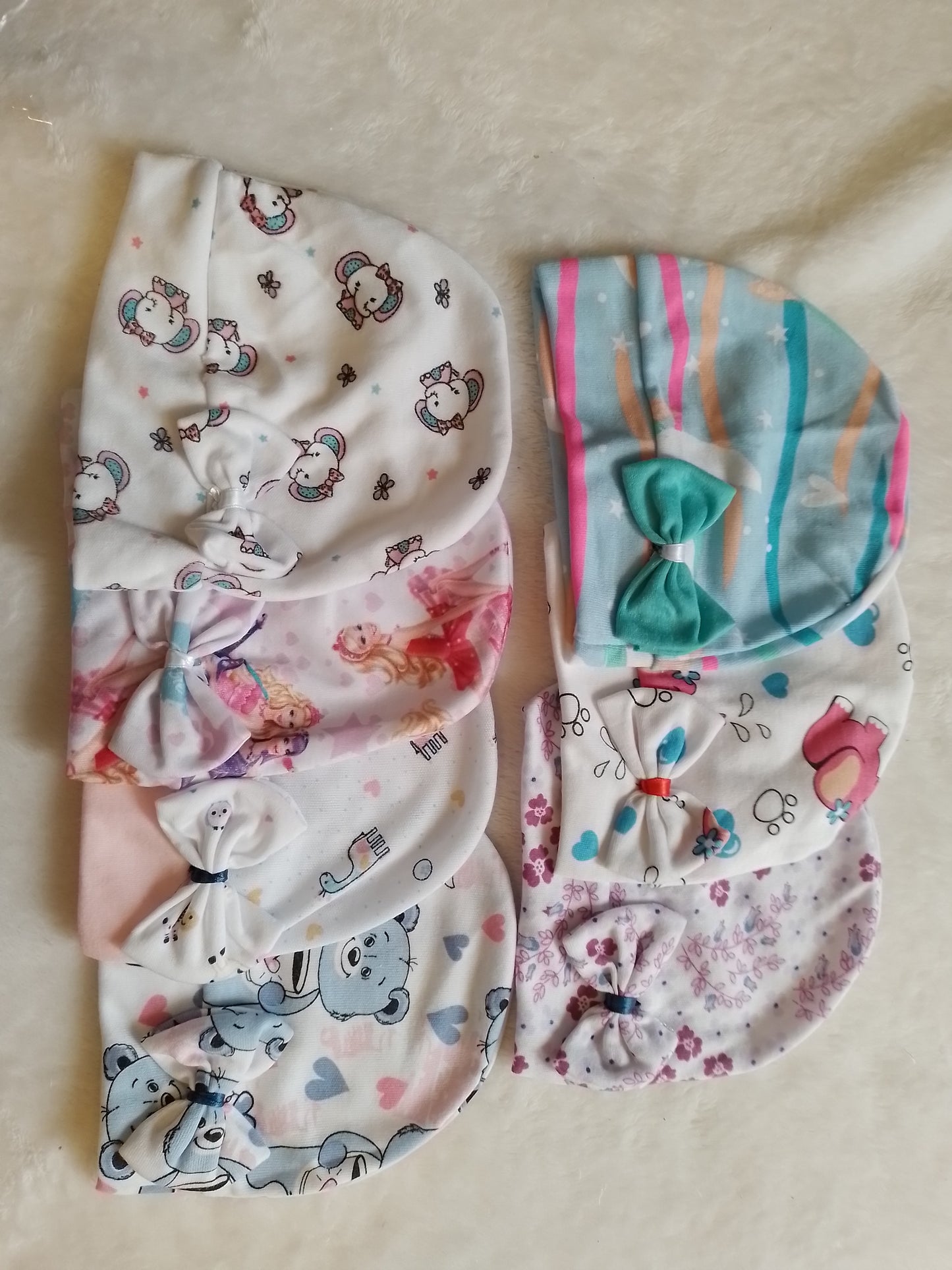 Set x7 Gorros niña