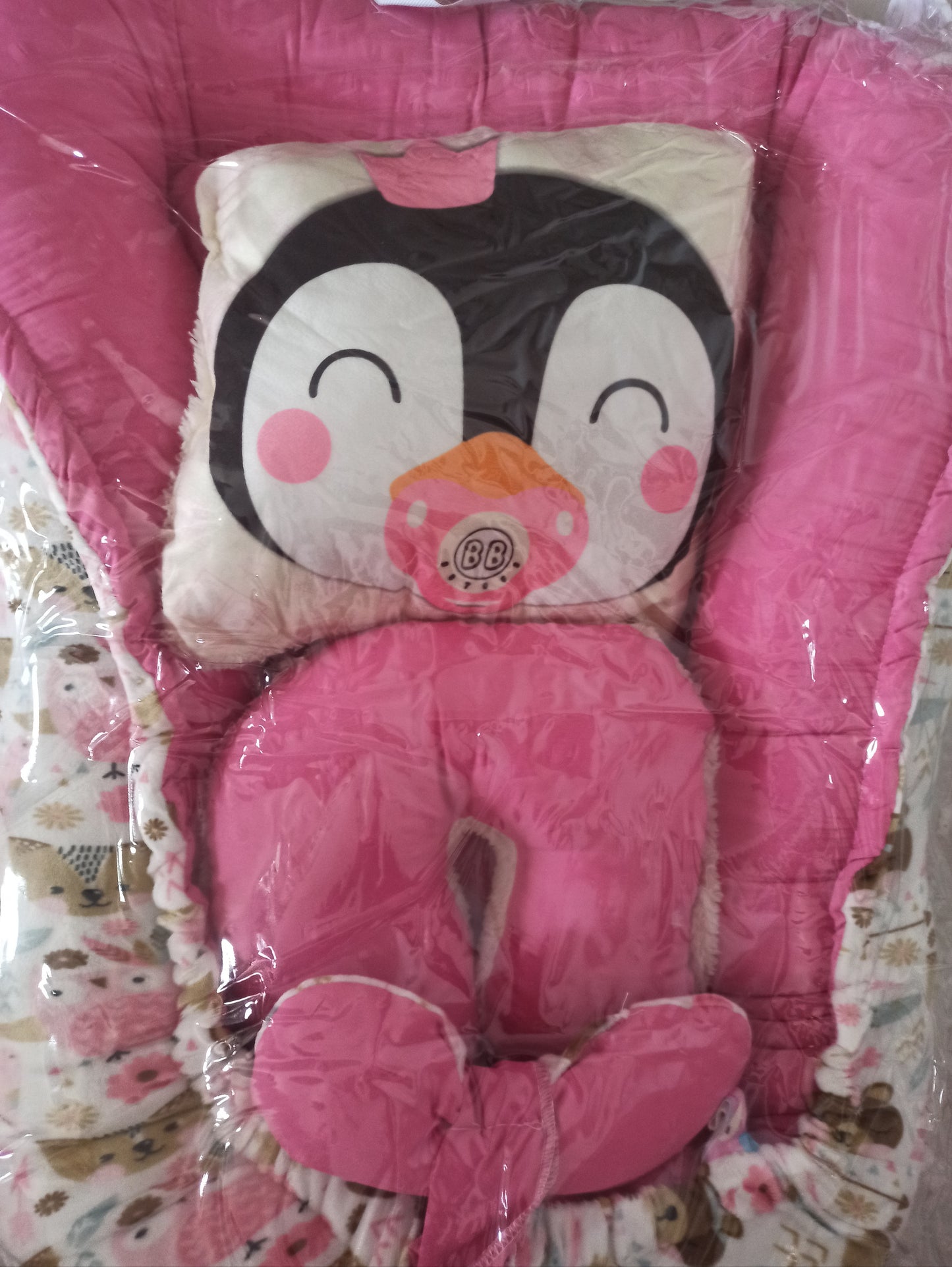 Nido con 2 almohadas