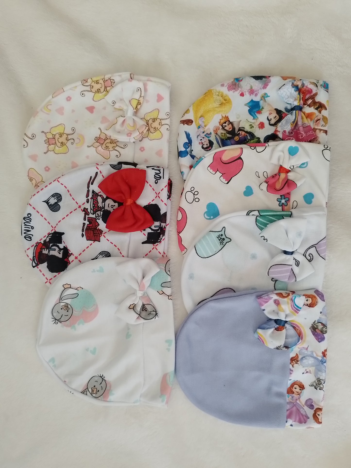 Set x7 Gorros niña