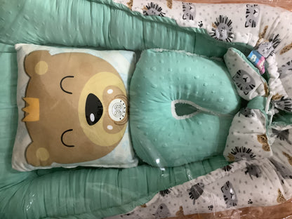 Nido con 2 almohadas