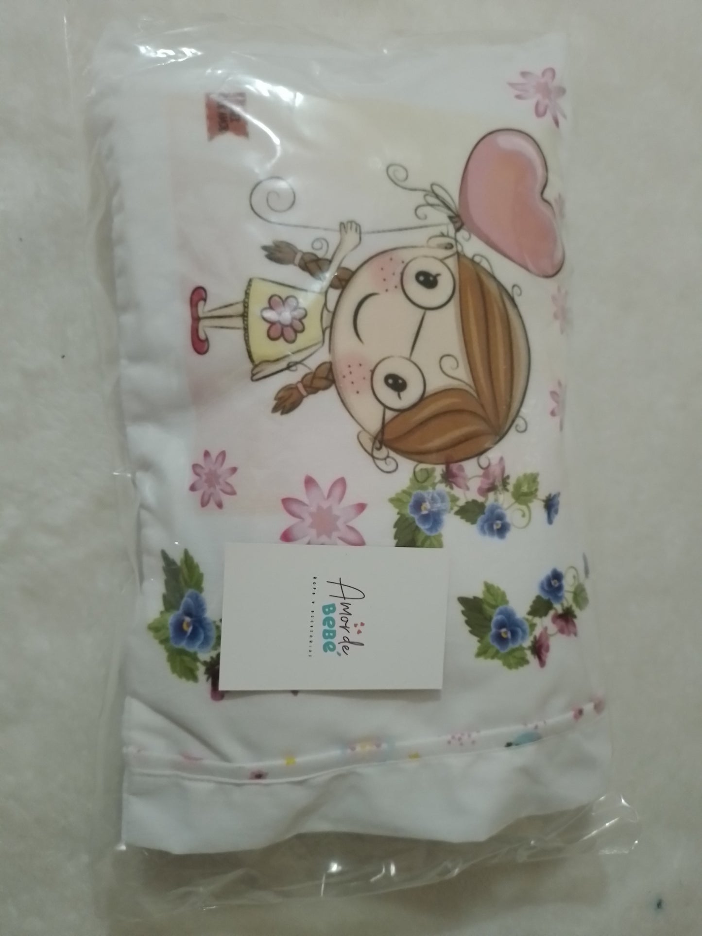 Almohada con funda antialegica