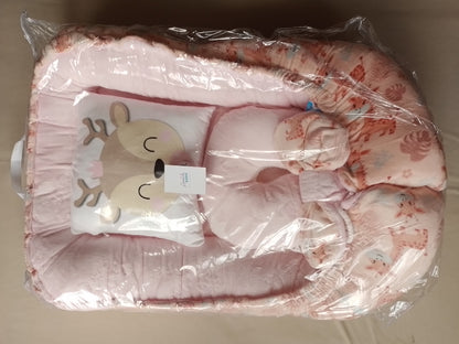 Nido con 2 almohadas