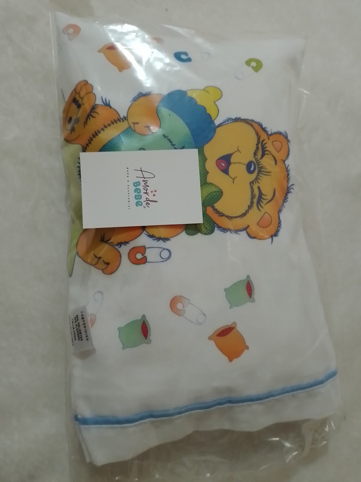 Almohada con funda antialegica