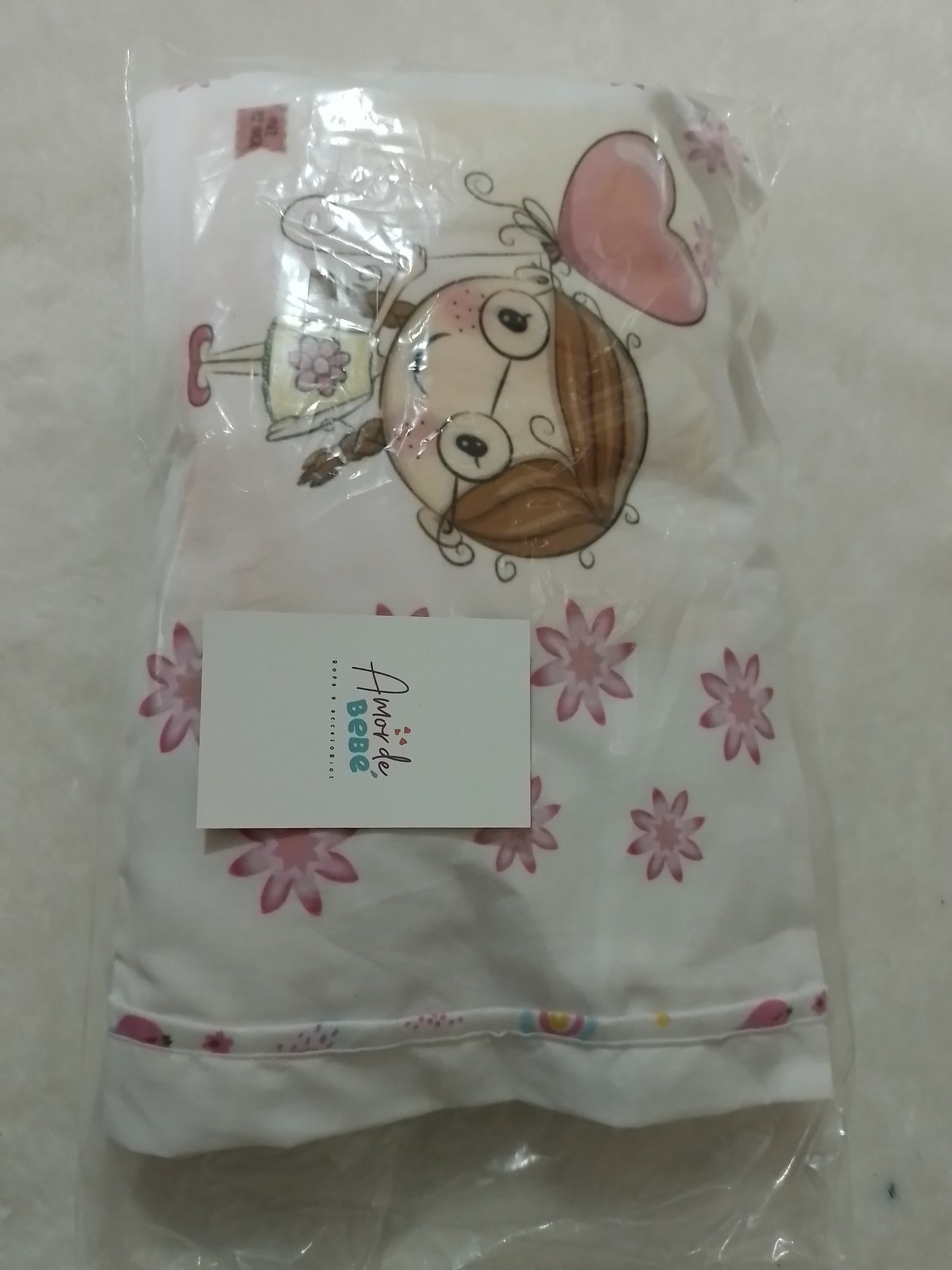 Almohada con funda antialegica