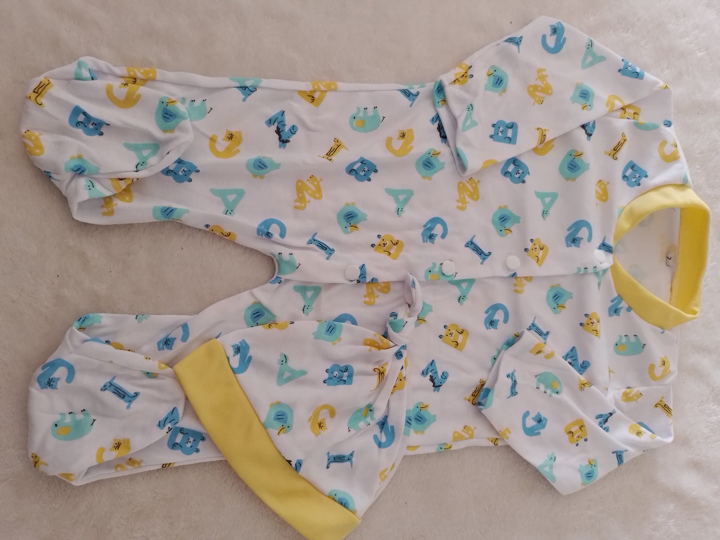 Pijama enteriza con gorro niño