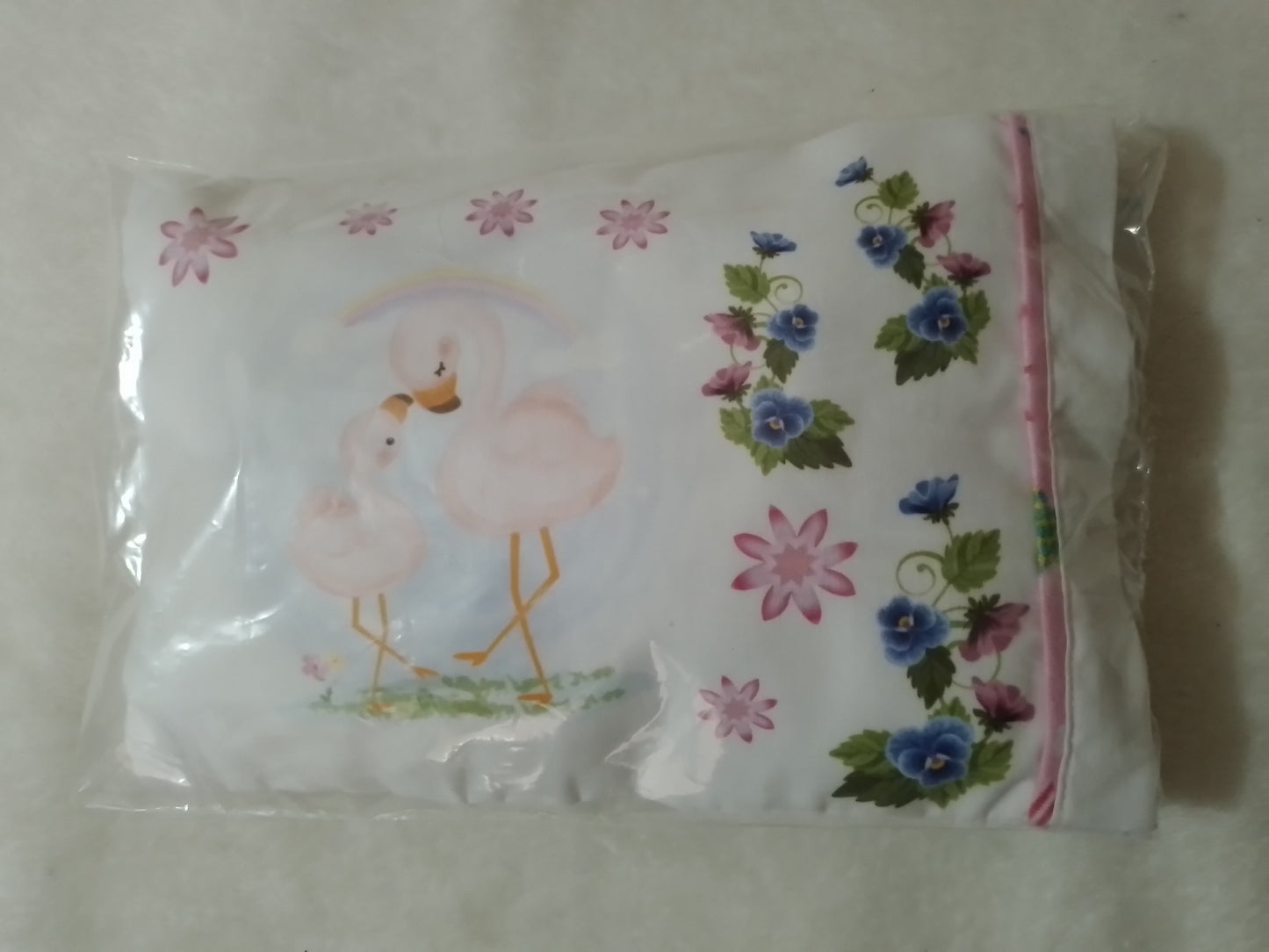 Almohada con funda antialegica