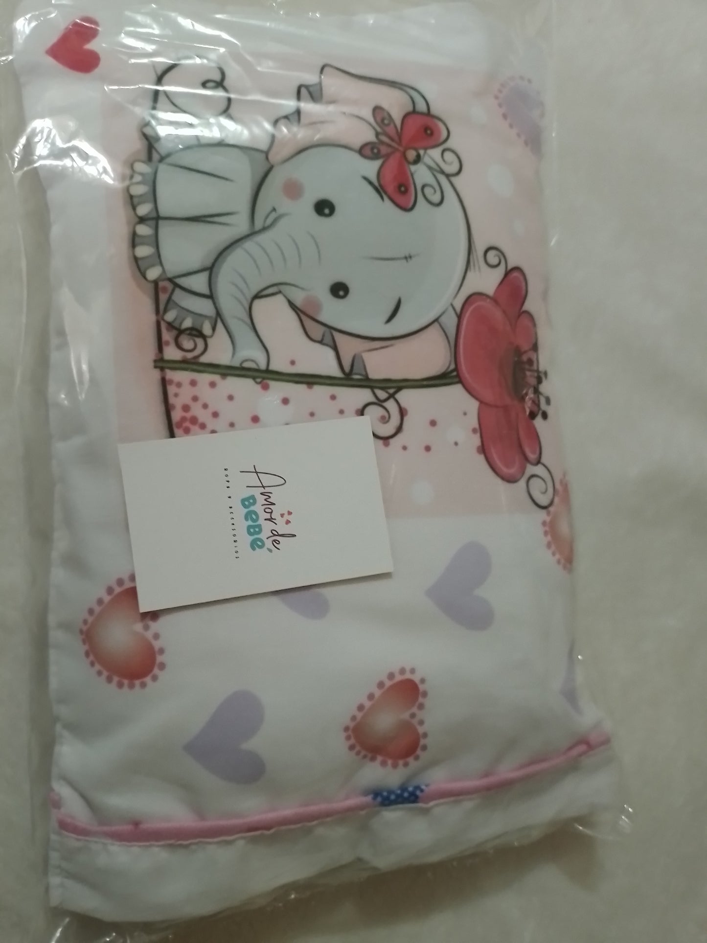 Almohada con funda antialegica